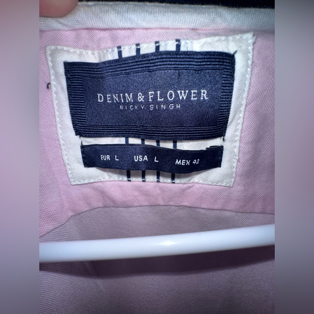Jean jacket - Picture 2 of 8